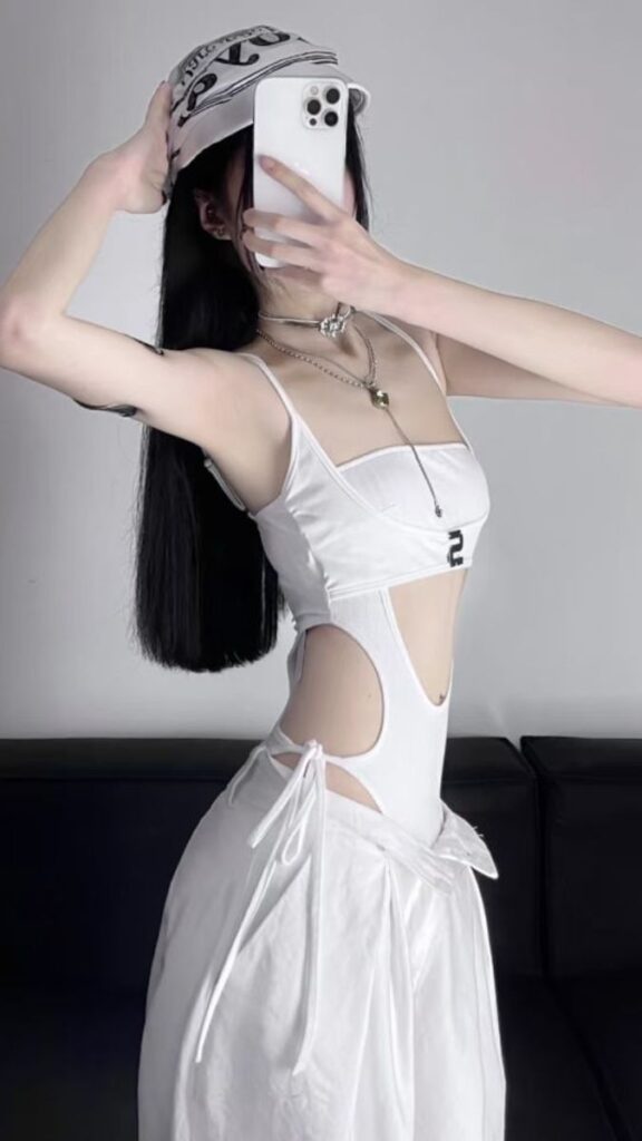 anh-body-nu-dep-chat-che-mat-18