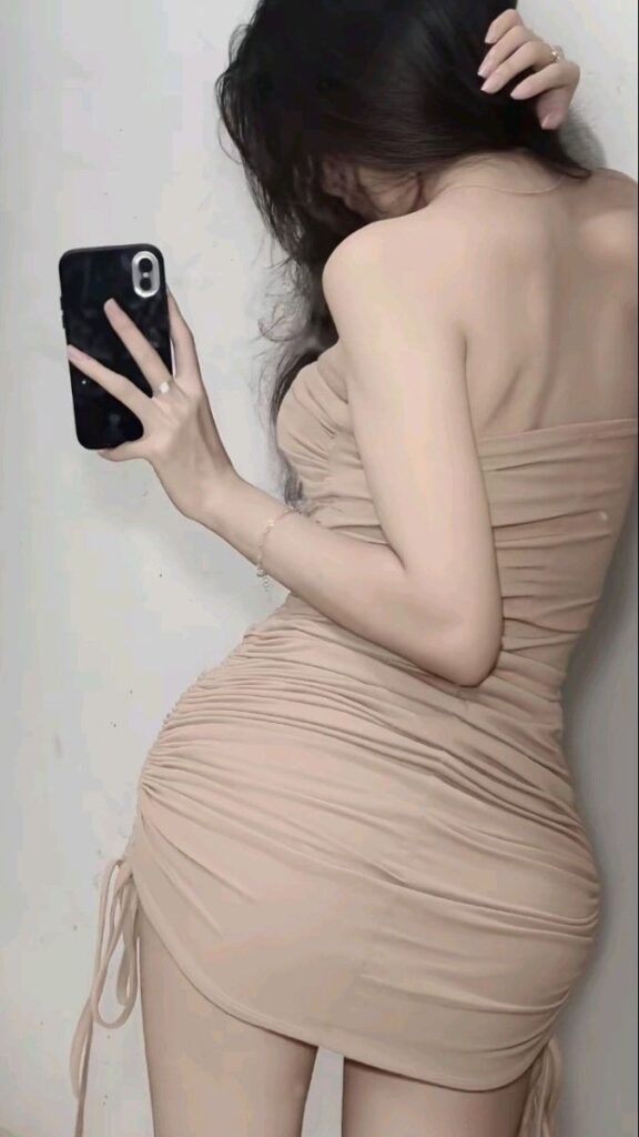 anh-body-nu-dep-chat-che-mat-29