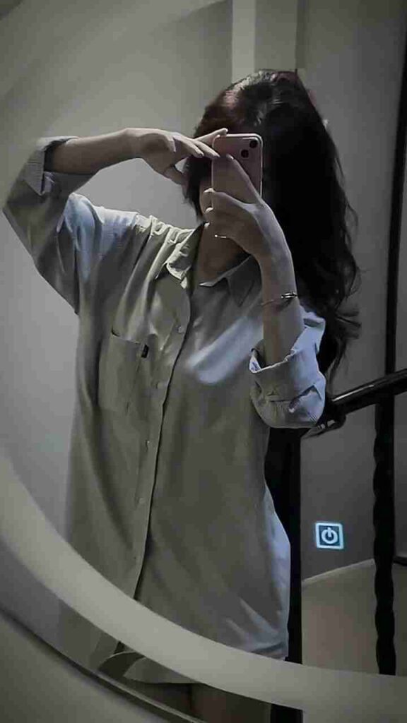 anh-chup-truoc-guong-che-mat-nu-16