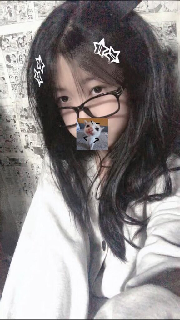 anh-gai-xinh-che-mat-k12-11