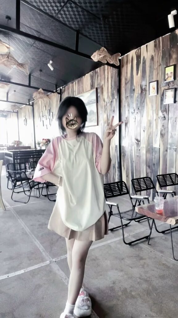 anh-gai-xinh-che-mat-k12-16