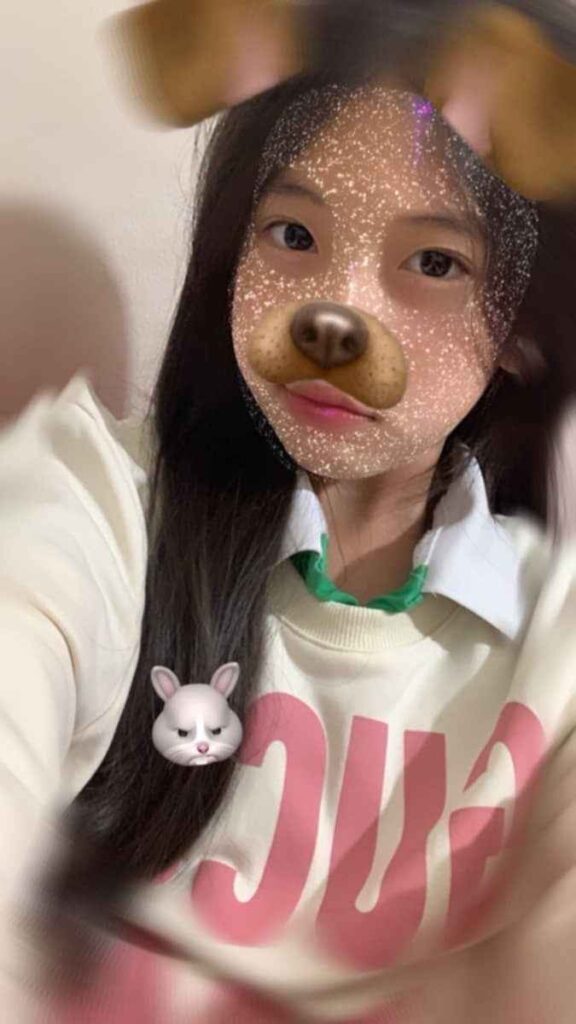 anh-gai-xinh-che-mat-k12-3-1