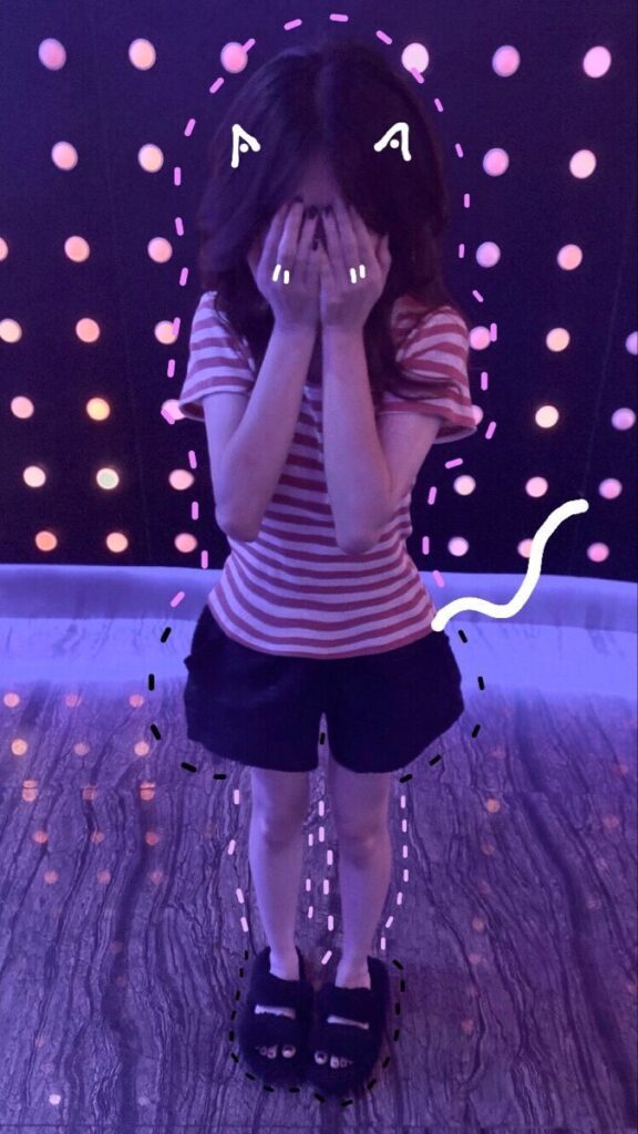 anh-gai-xinh-che-mat-k12-6