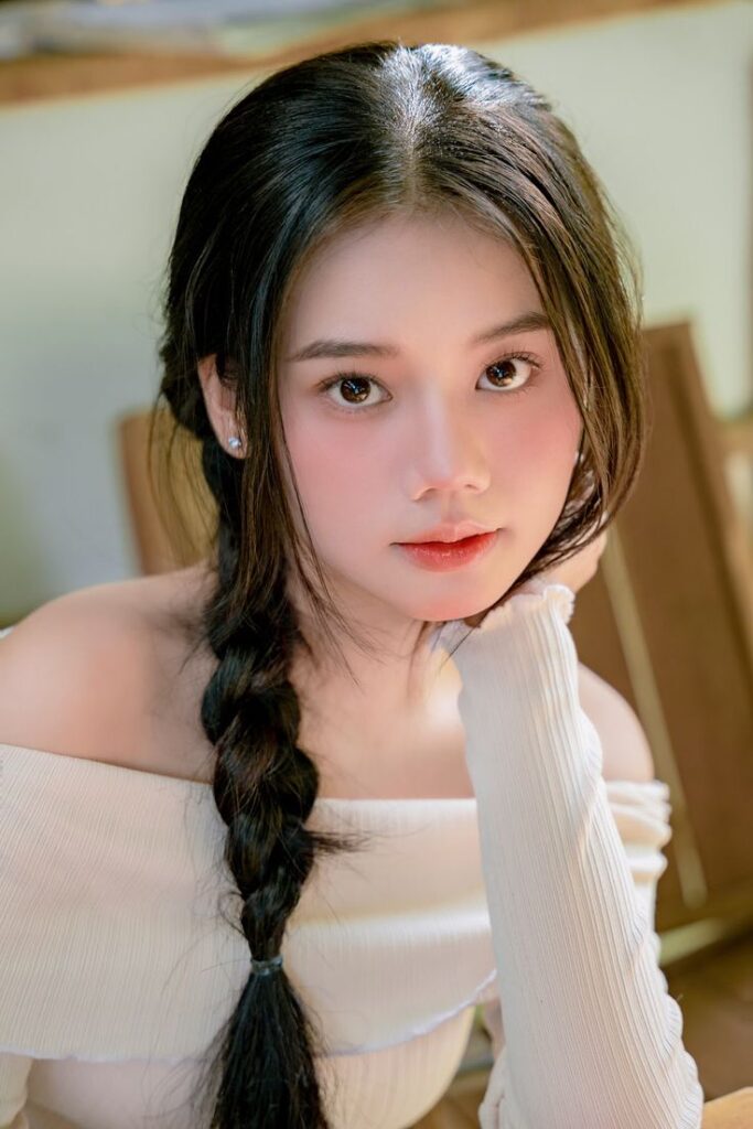 anh-hot-girl-dang-yeu-10