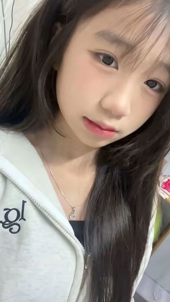 anh-hot-girl-dang-yeu-15-1