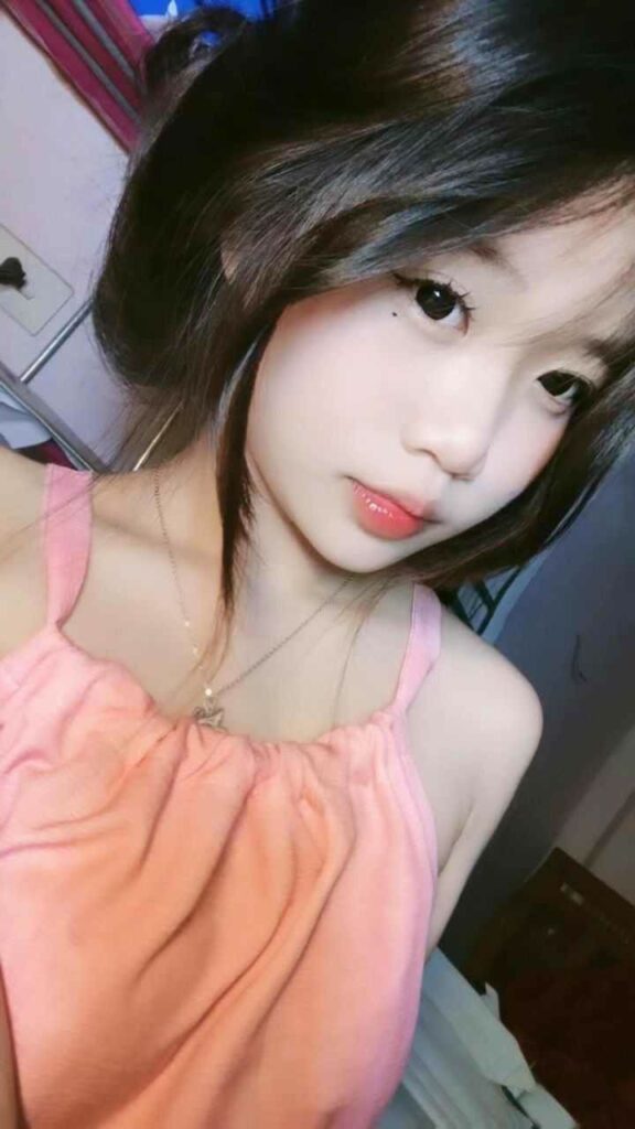 anh-hot-girl-dang-yeu-16