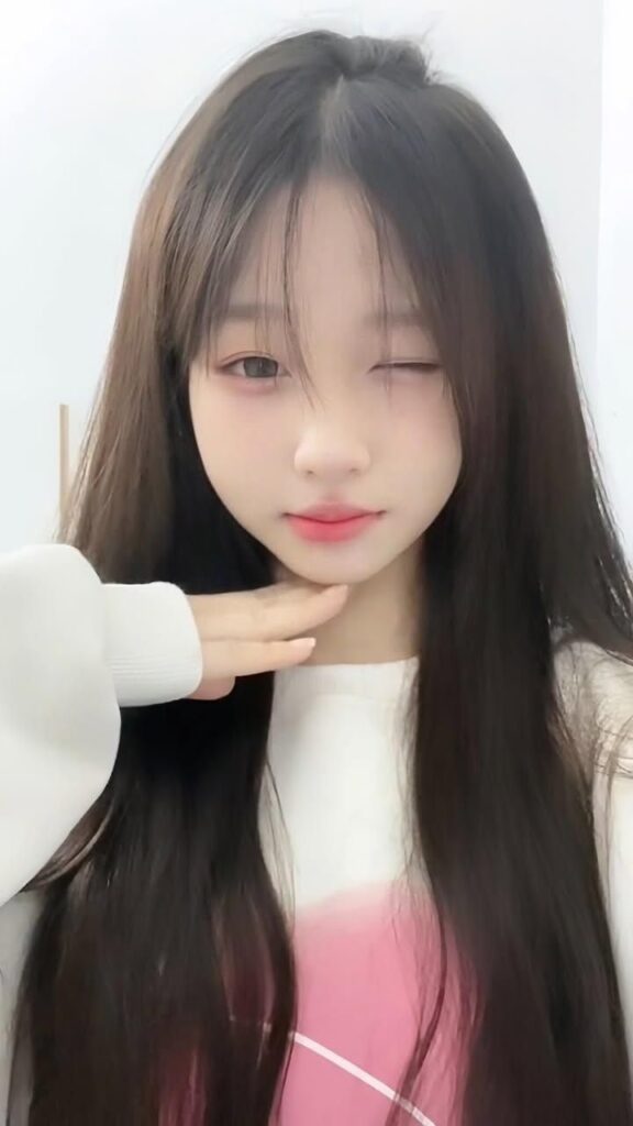 anh-hot-girl-dang-yeu-18