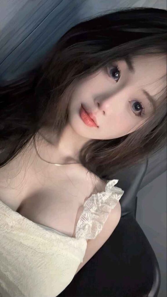 tai-anh-gai-dep-ve-may-7