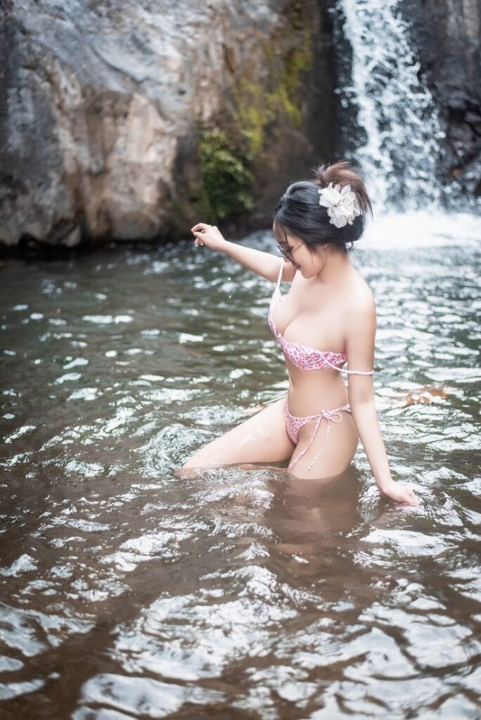 gai-dep-mac-bikini-6